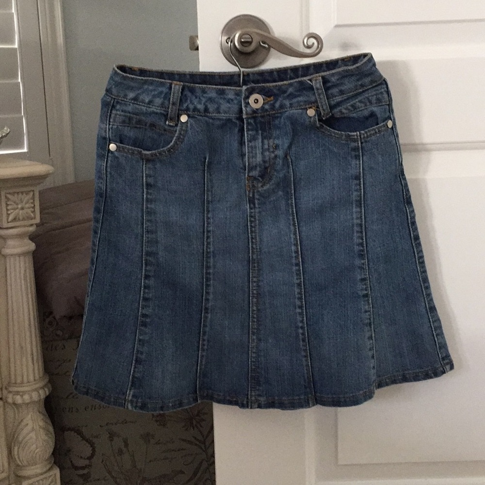 Petite Sophisticate Denim Skirt